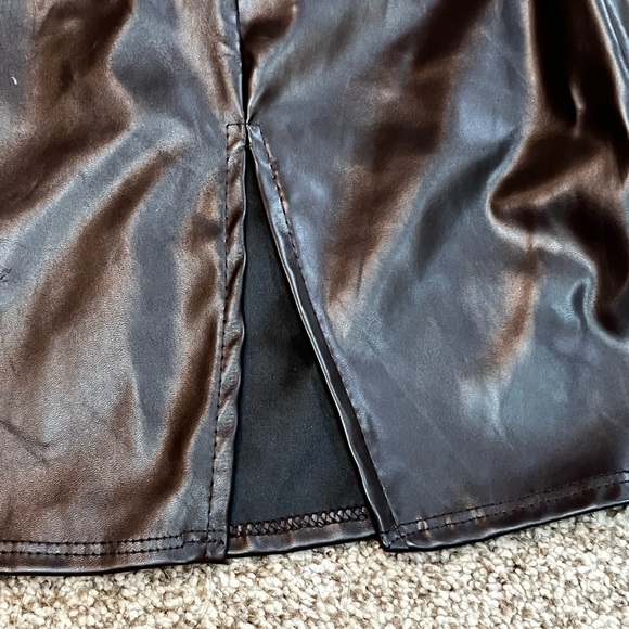 NWTs Windsor Faux Leather Brown Slit Mini Skirt Sz S - Picture 7 of 8